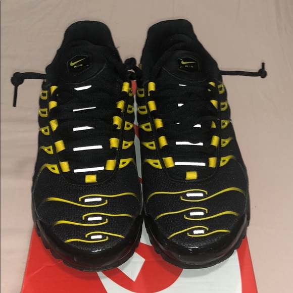 Nike Air Max Plus - Picture 1 of 4